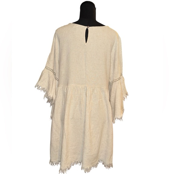 PINKBLUSH Beige Raw Edge Bell Sleeve Babydoll Maternity Dress Size Medium - Picture 9 of 10